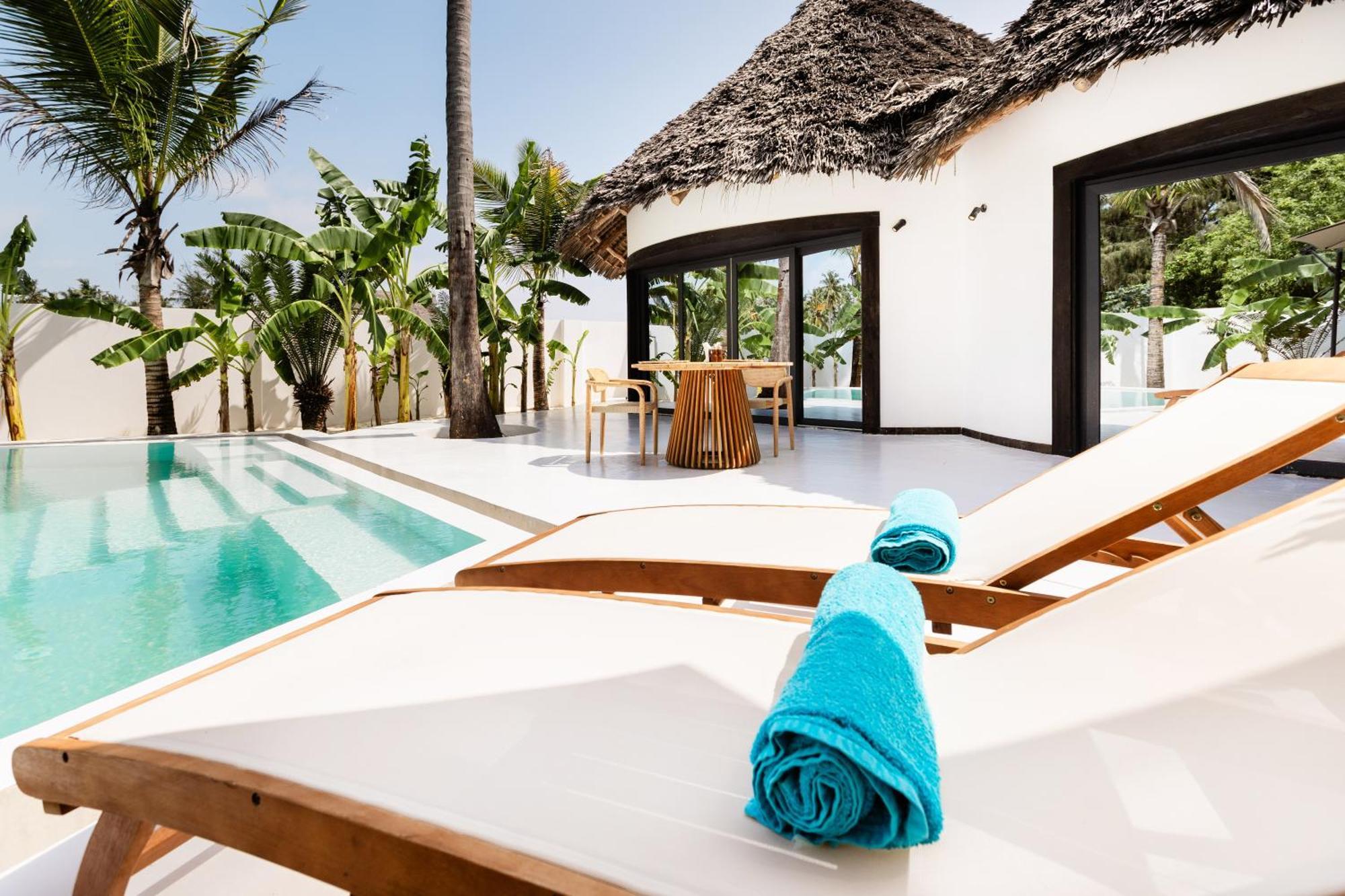 Blue Moon Resort Jambiani  Exterior photo